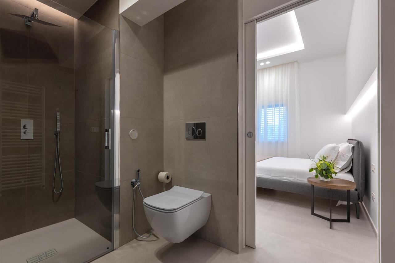 Daline Holiday Rooms อักกวาริกา เดล กาโป ภายนอก รูปภาพ