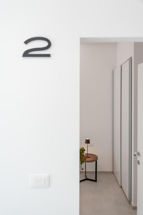 Daline Holiday Rooms อักกวาริกา เดล กาโป ภายนอก รูปภาพ
