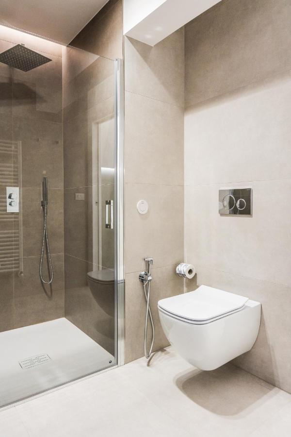 Daline Holiday Rooms อักกวาริกา เดล กาโป ภายนอก รูปภาพ
