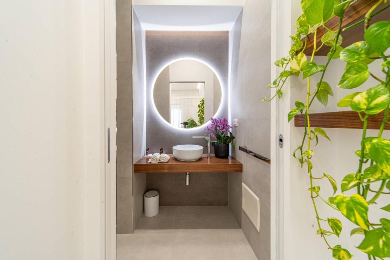 Daline Holiday Rooms อักกวาริกา เดล กาโป ภายนอก รูปภาพ