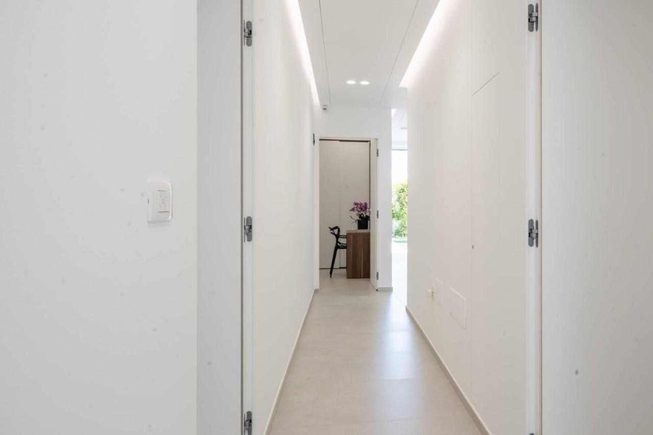 Daline Holiday Rooms อักกวาริกา เดล กาโป ภายนอก รูปภาพ