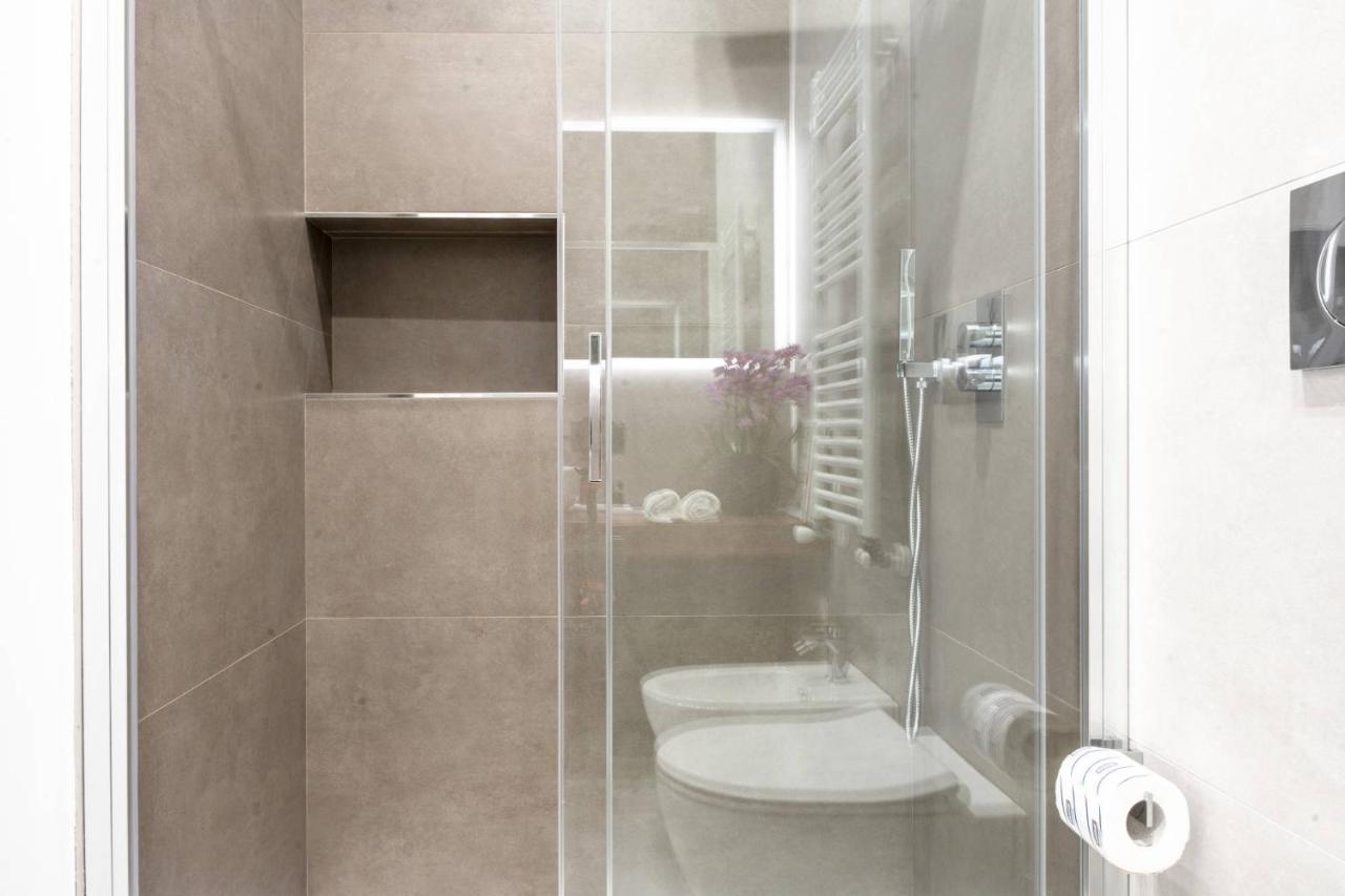 Daline Holiday Rooms อักกวาริกา เดล กาโป ภายนอก รูปภาพ